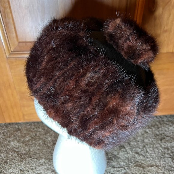 Vintage 1950\'s Fur beret by Mr Henri main image 7